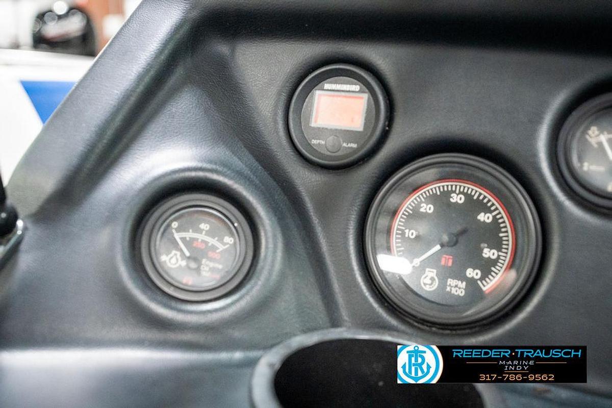 Used 1990 Rinker 206 Captiva