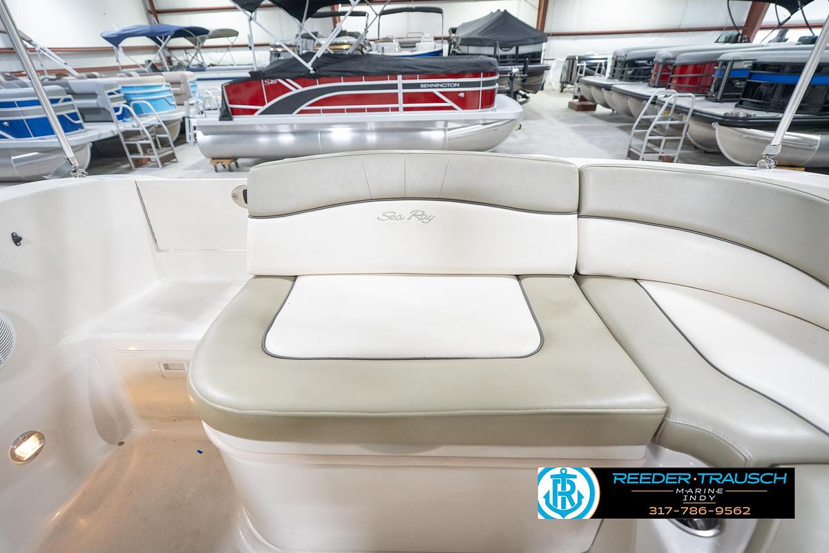 Used 2005 Sea Ray 200 Sun Deck