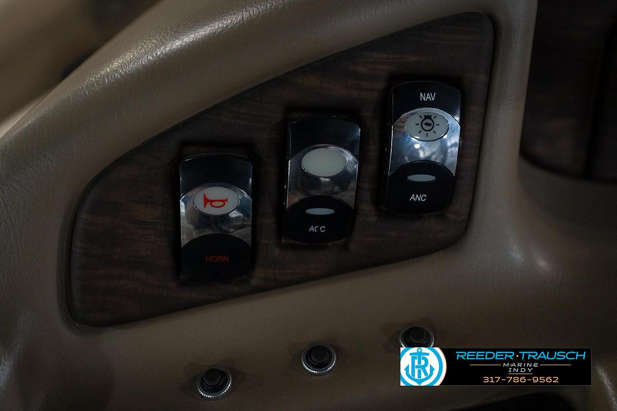 Used 2014 Bennington 2275GCW