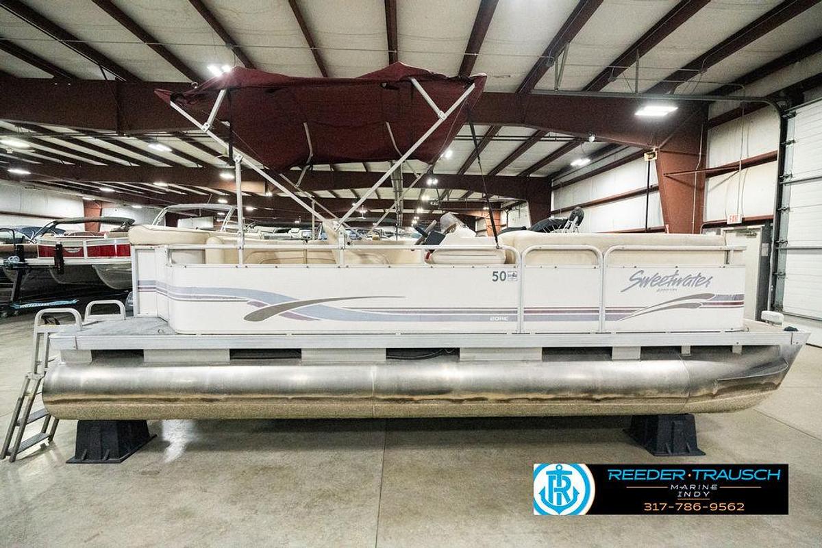 Used 2001 Sweetwater SW 20 RE