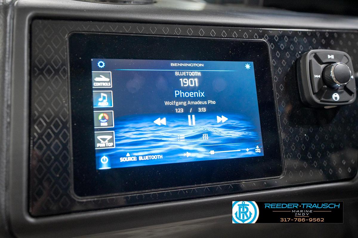 2026 Bennington 26 MSB