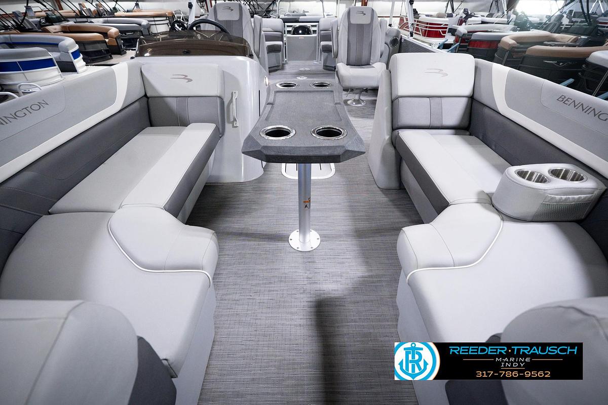 Used 2023 Bennington 23 SXSR
