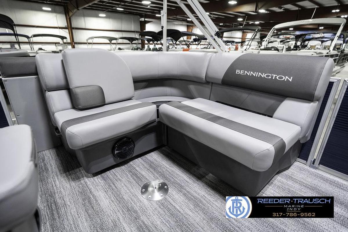 2025 Bennington 18 SLJ