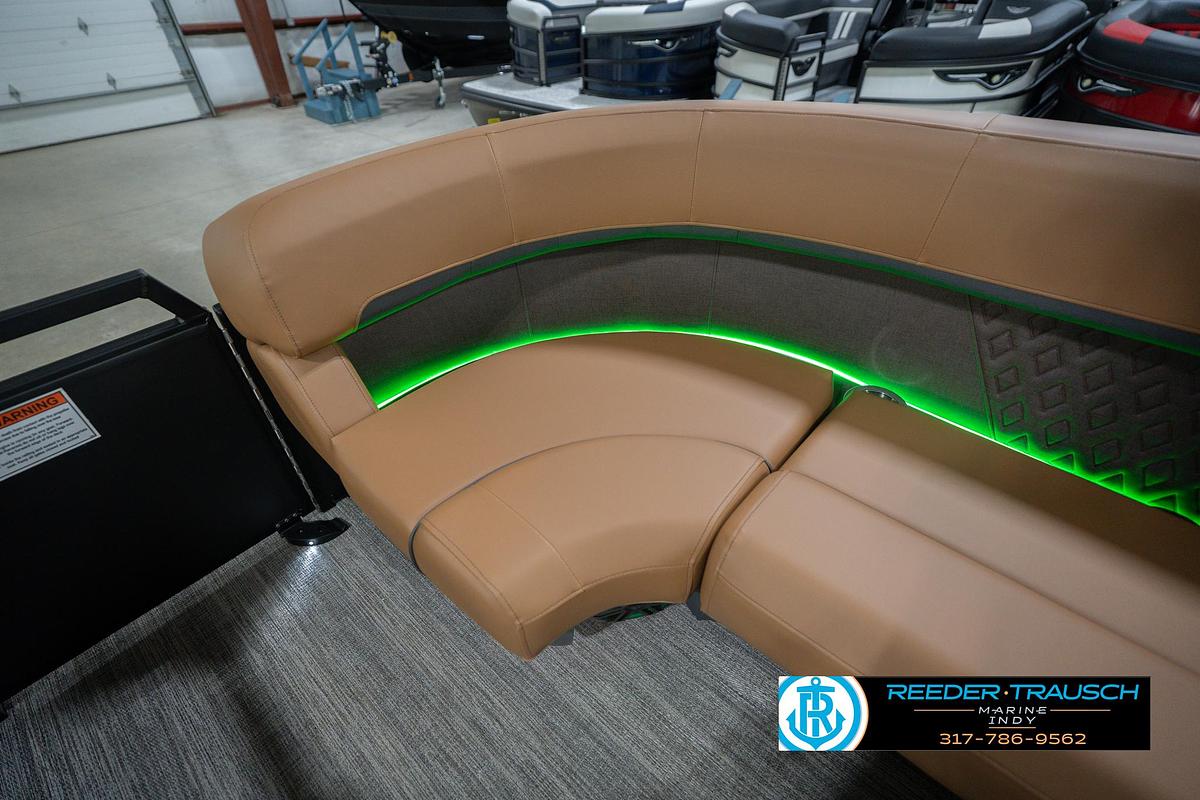 2026 Bennington 22 MFB