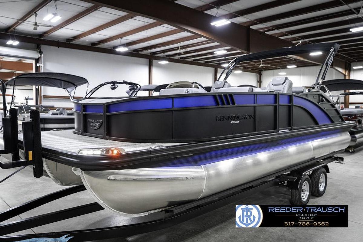 2025 Bennington 23 LTSB