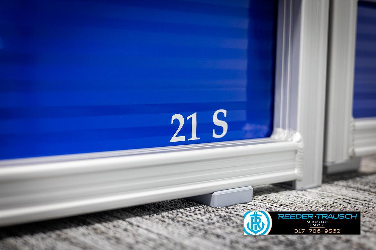 2025 Bennington 21 SSR