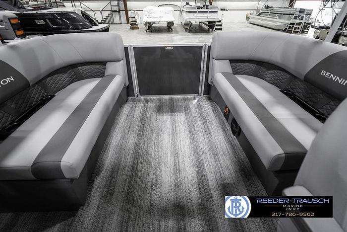 2025 Bennington 21 SSR