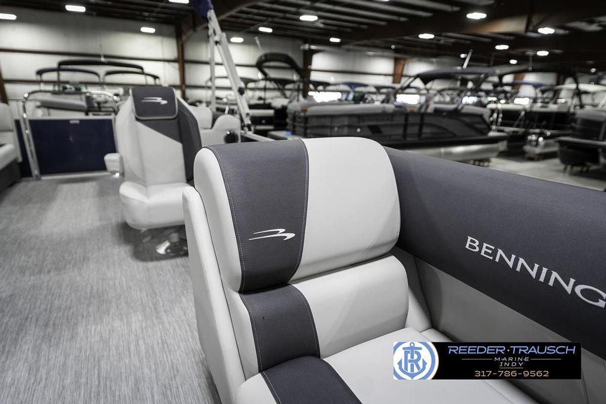 2025 Bennington 22 SSR