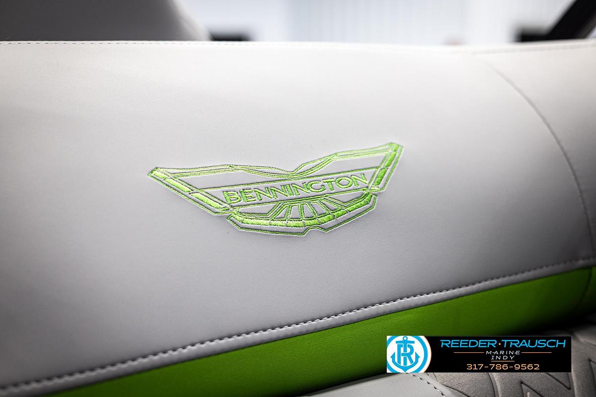 2025 Bennington 22 MFB