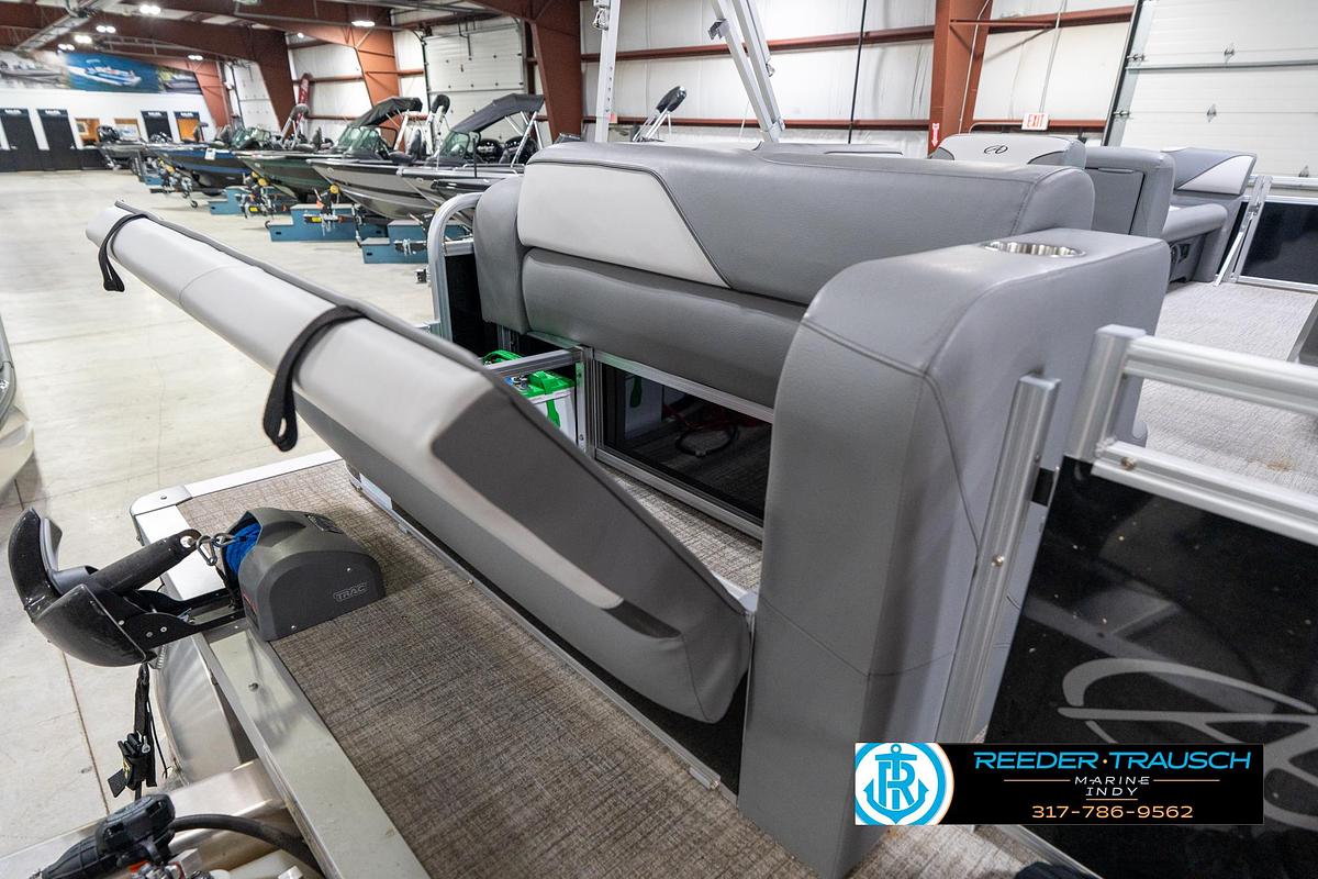 Used 2023 Avalon 2180 VENT CR