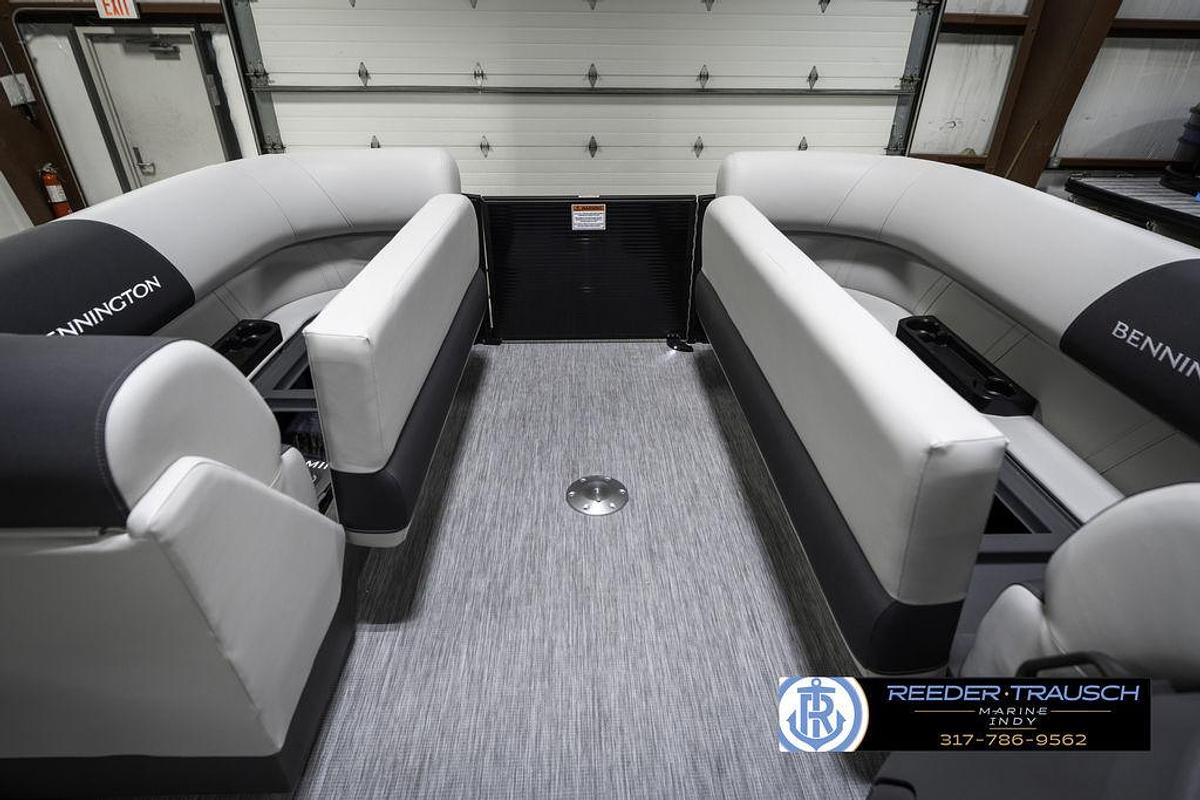 2025 Bennington 22 SSB