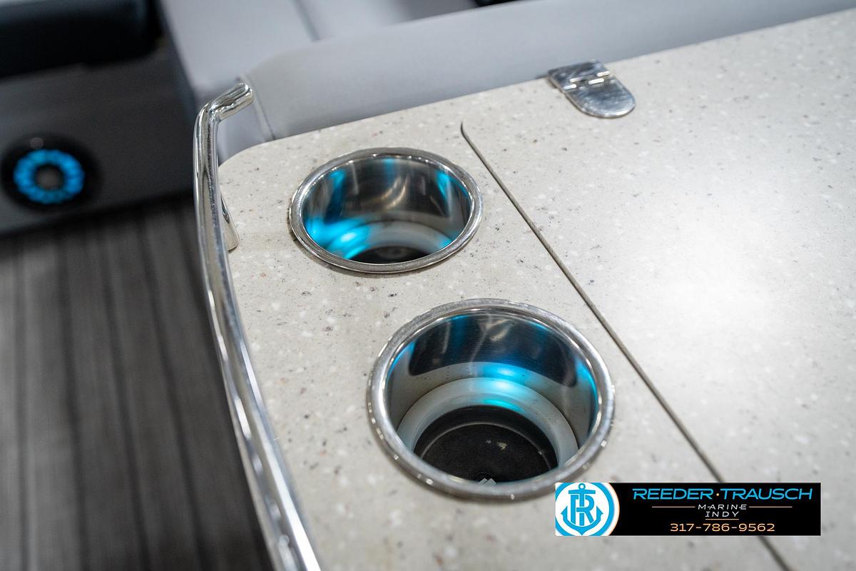 Used 2020 Harris Solstice