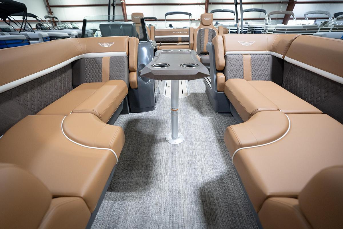 2026 Bennington 22 MSB