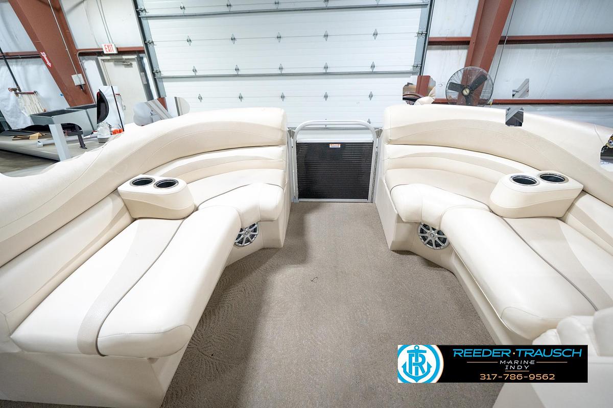 Used 2014 Bennington 2275 GCW