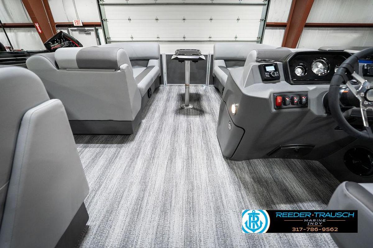 2025 Bennington 21 SLJ