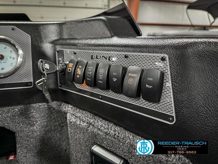 2025 Lund 1775 Impact XS