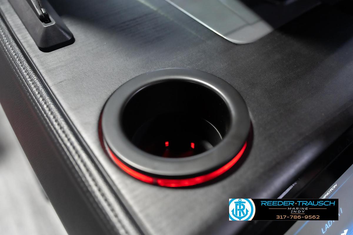 2026 Bennington 22 MFB