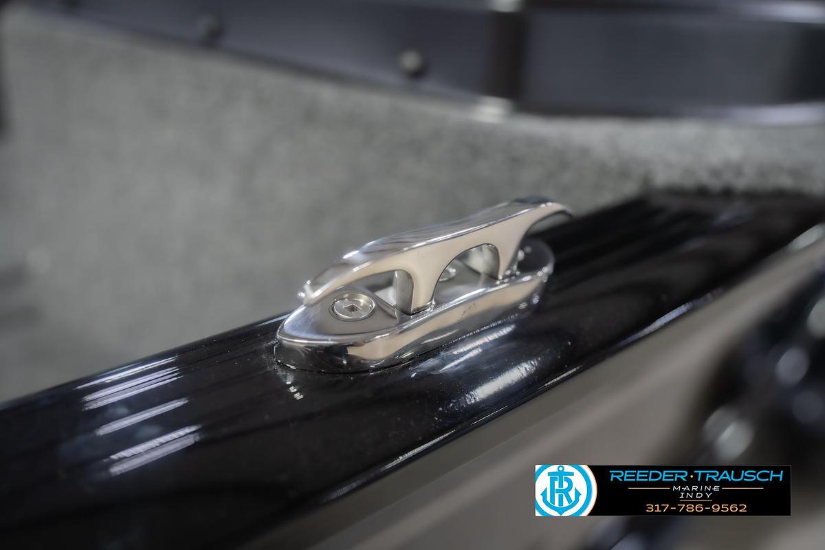 2026 Lund 1775 Adventure Sport