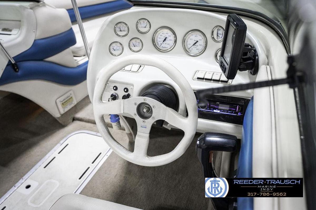 Used 1995 Crownline 182 BR