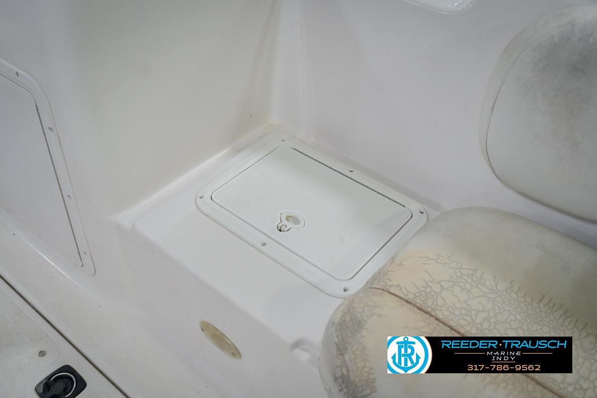 Used 2002 Hurricane SS232