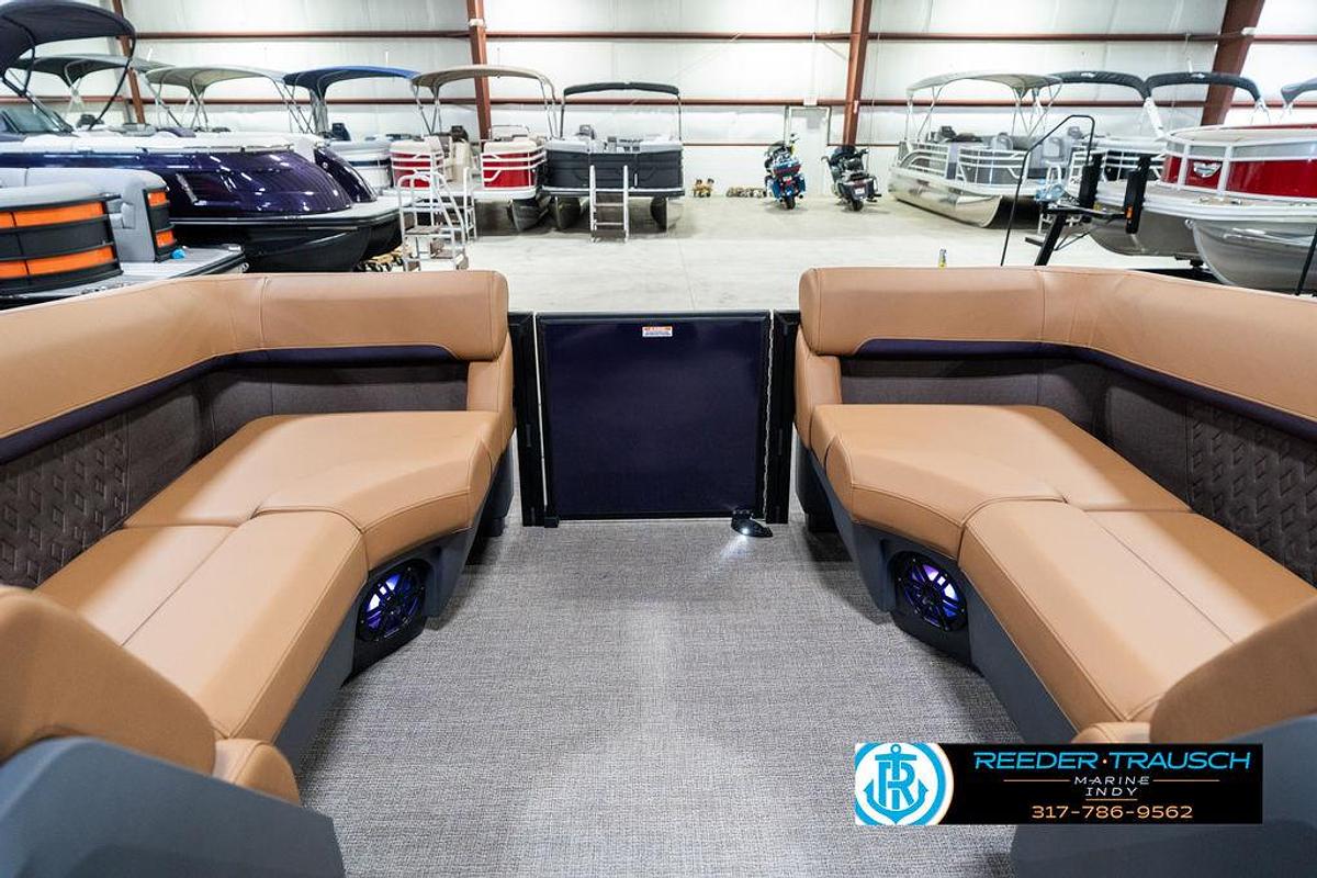 2025 Bennington 24 MSB