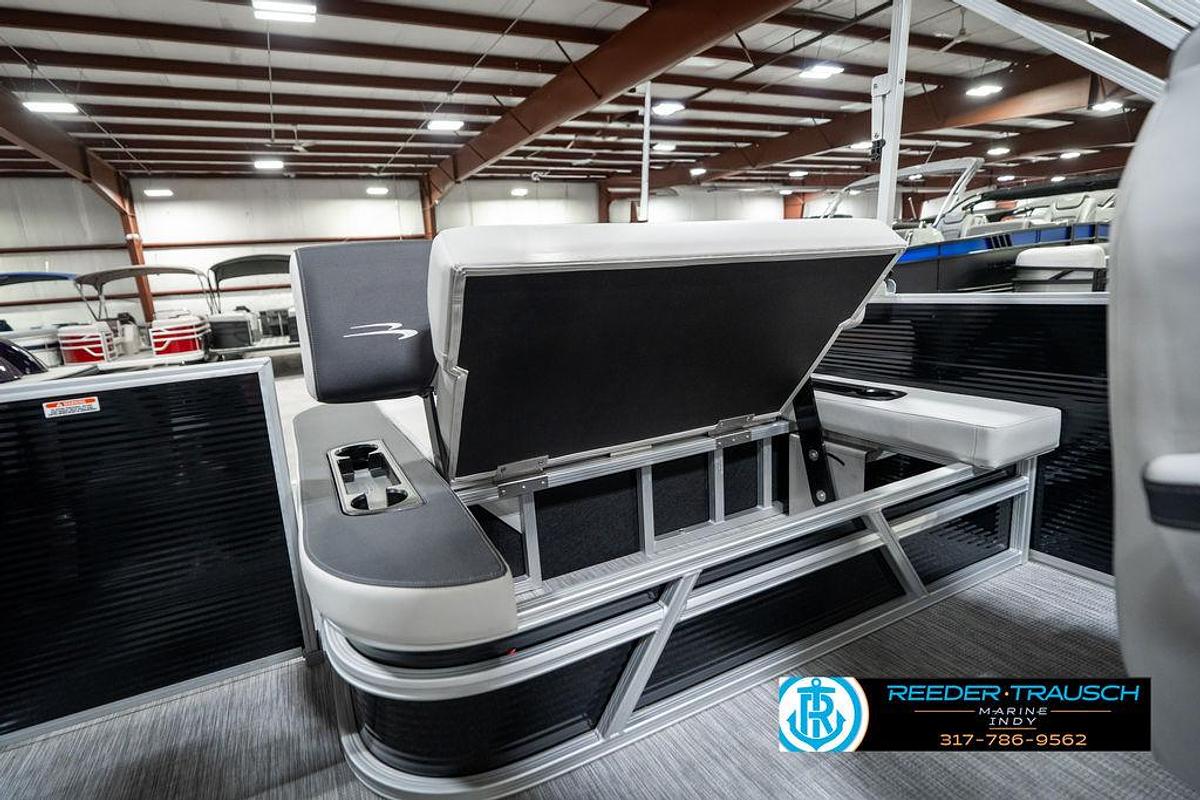 2025 Bennington 22 SSB