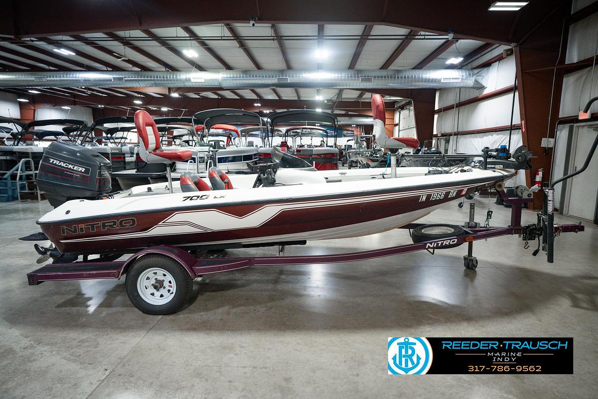 Used 1998 Nitro 700 LX
