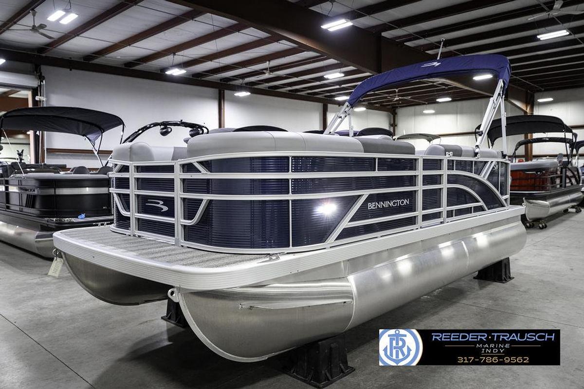 2025 Bennington 18 SLJ