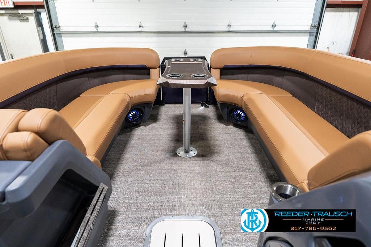 2025 Bennington 24 MSB