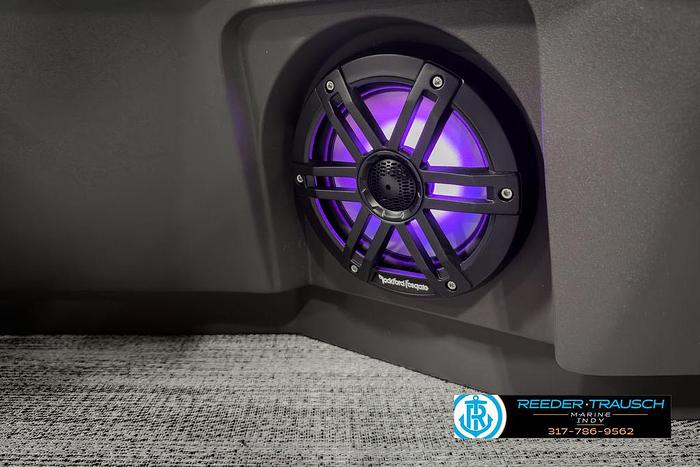 2025 Bennington 24 MFB