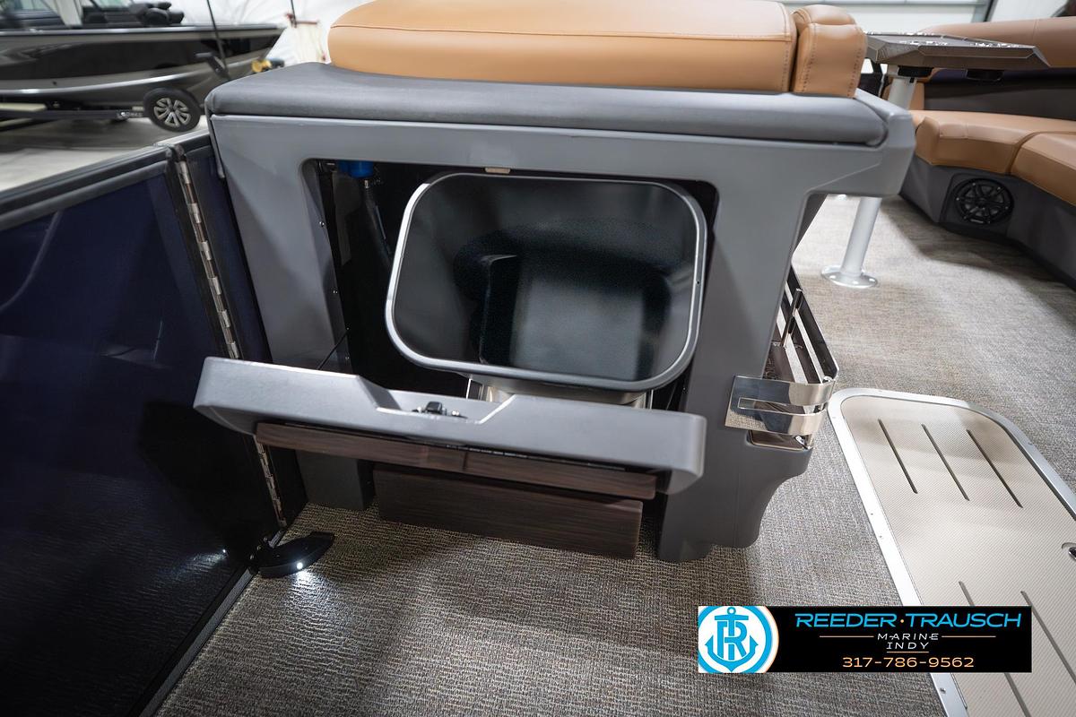 2026 Bennington 24 MFB