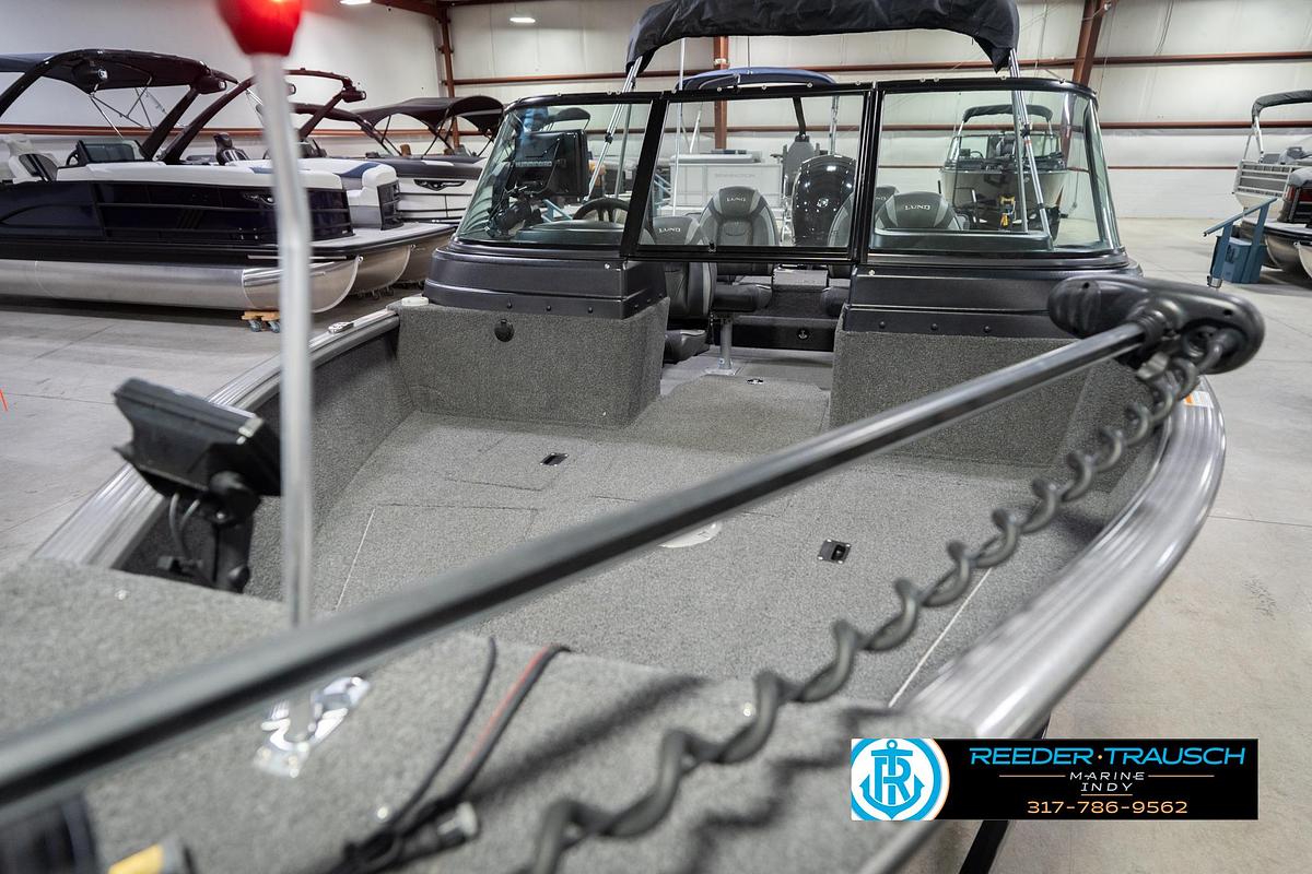 Used 2023 Lund 1875 Impact XS