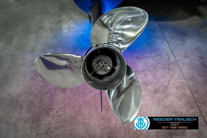 2025 Bennington QX SB T2