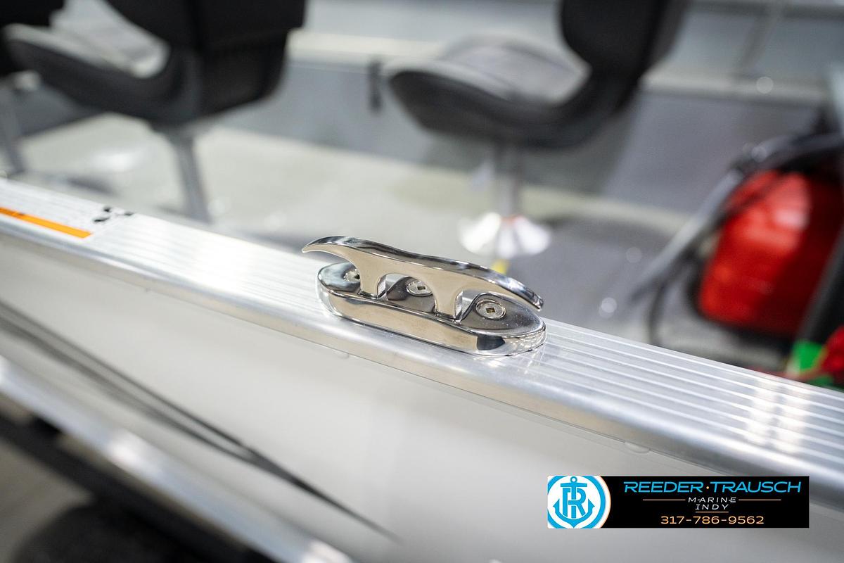 2026 Lund 1600 Fury Tiller