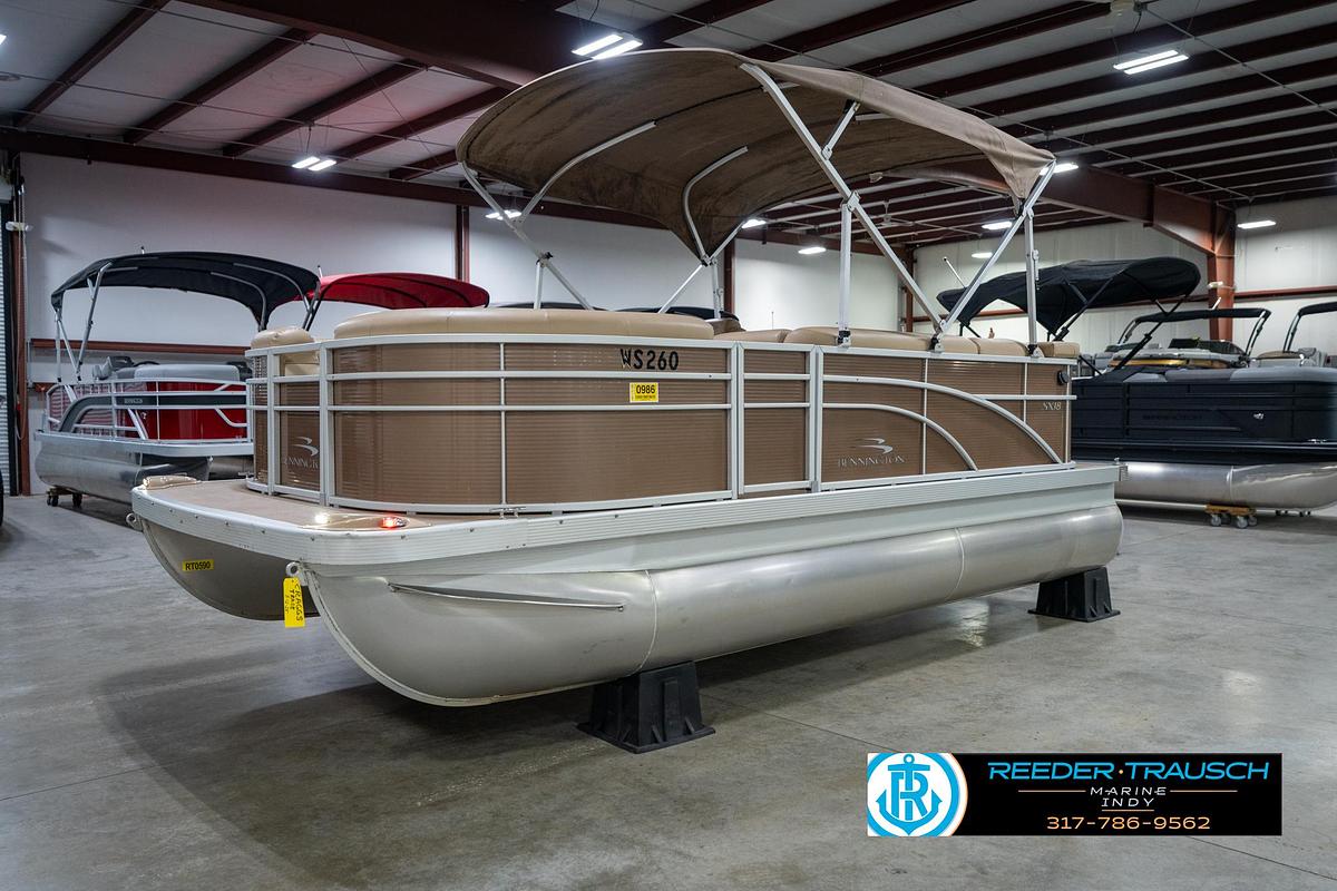 Used 2017 Bennington 18 SLX