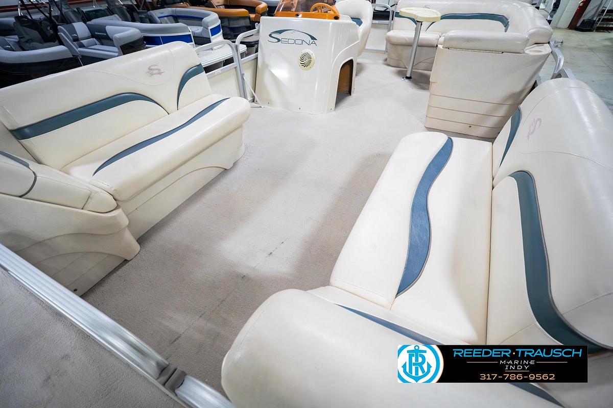 Used 2006 Bennington Sedona L21