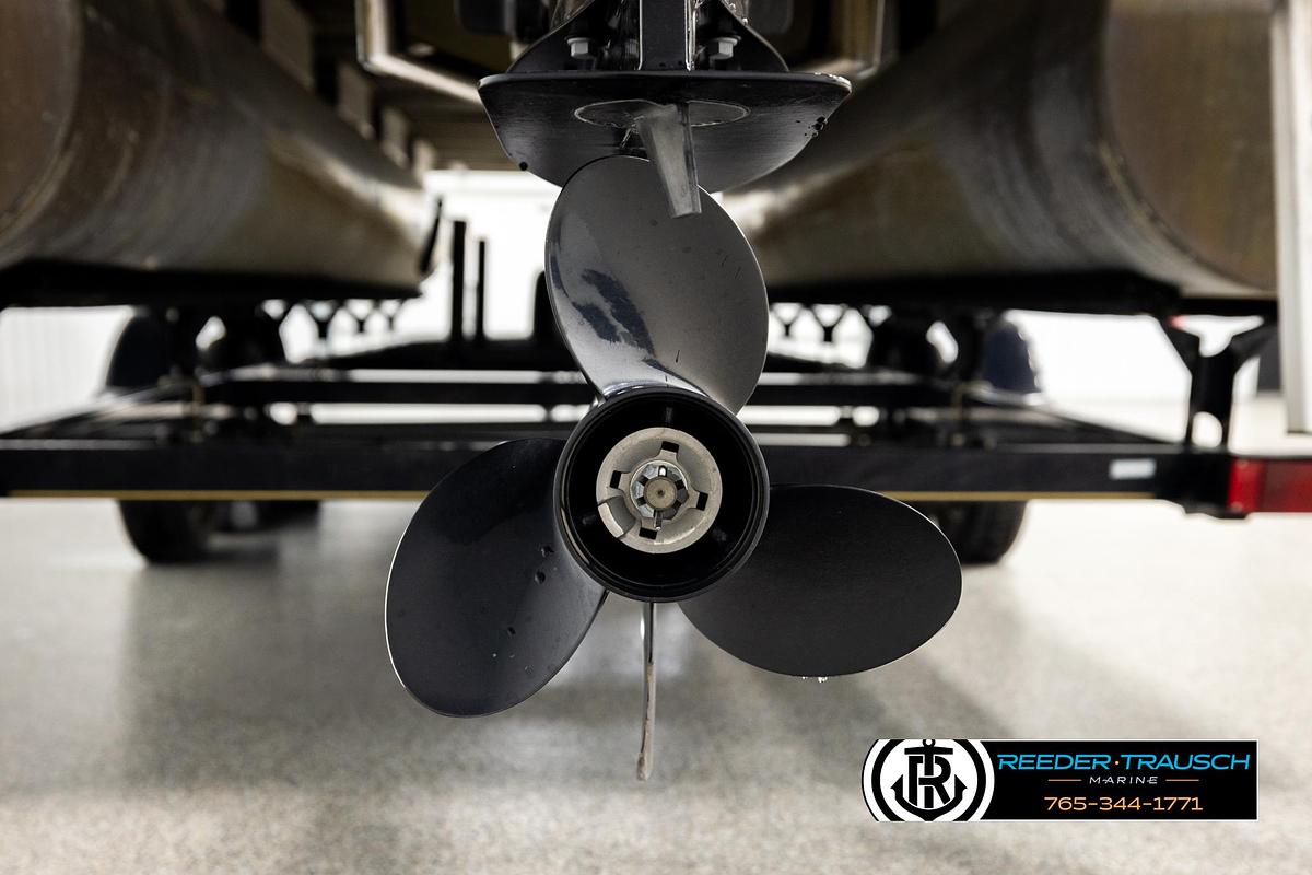 Used 2008 Sun Tracker Party Barge 24