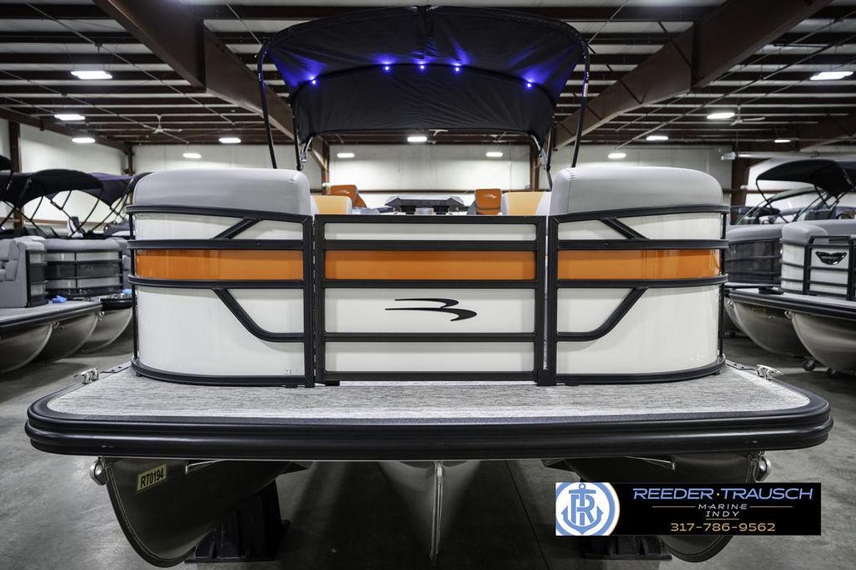 2025 Bennington 21 SSR