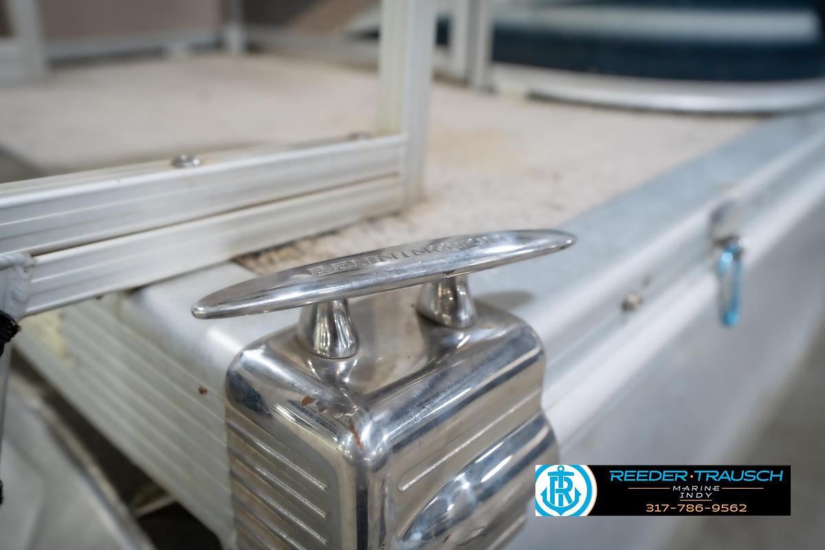 Used 2008 Bennington 2050 RL