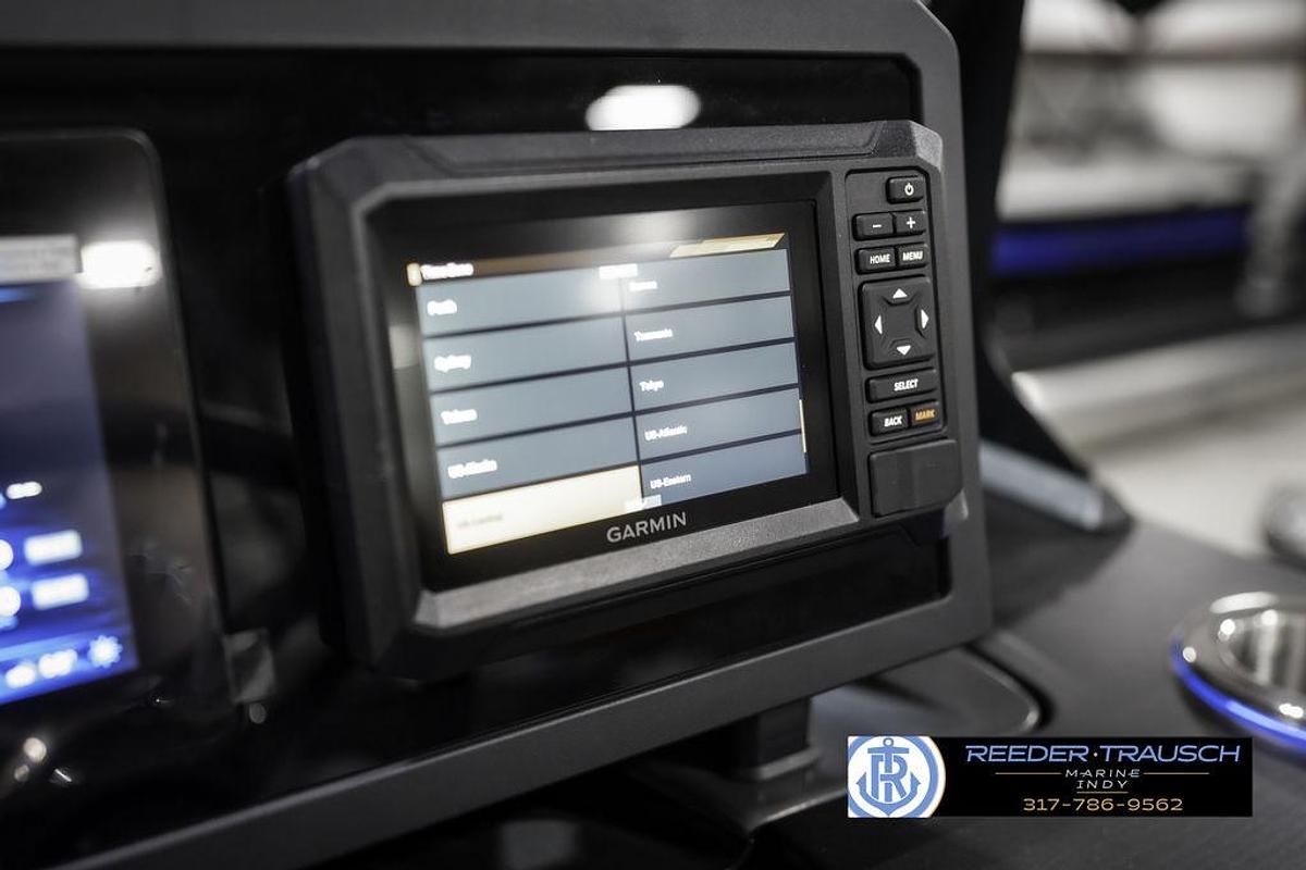 2025 Bennington 22 MFB