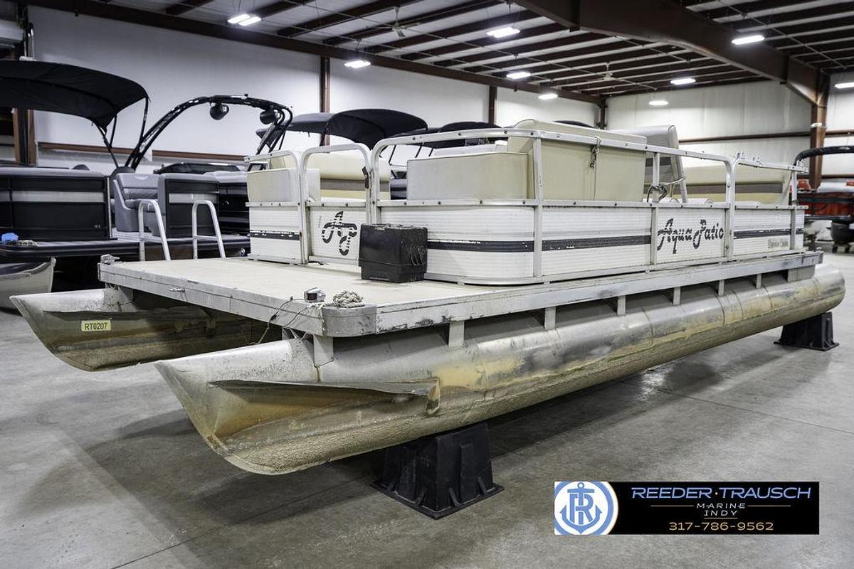 Used 1985 Godfrey Aqua Patio