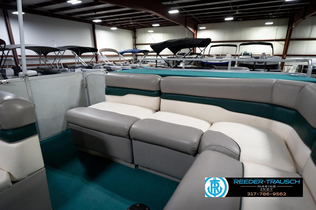 Used 1996 Suntracker Party Barge 24