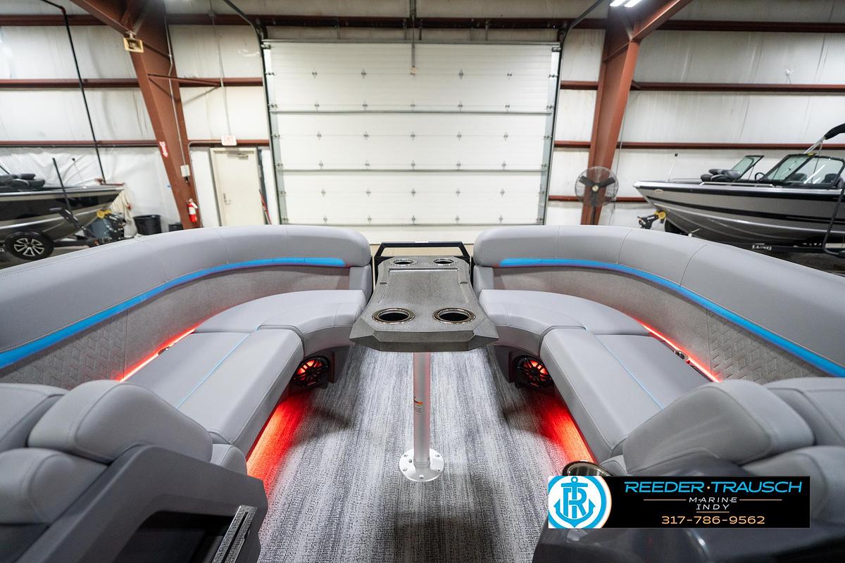 2026 Bennington 22 MFB