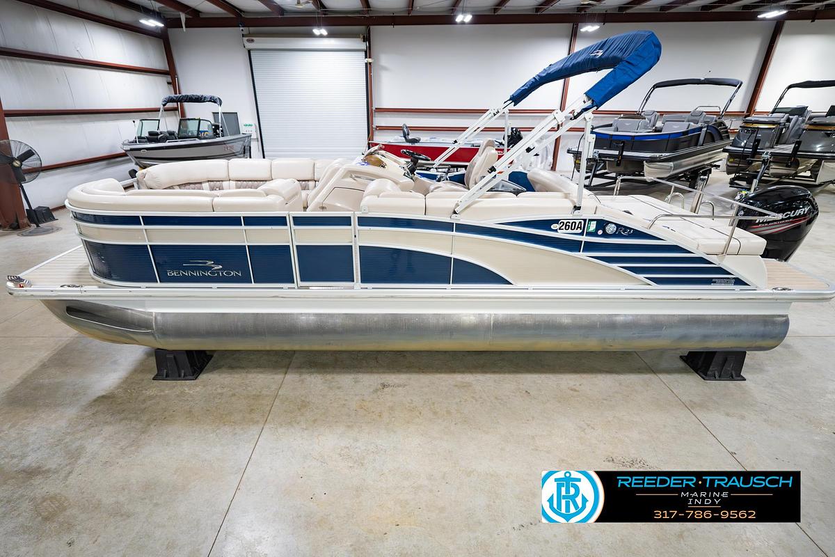 Used 2016 Bennington 2375 RSB