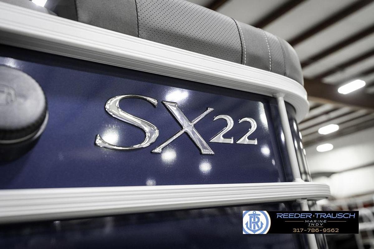 2025 Bennington 22 SXL