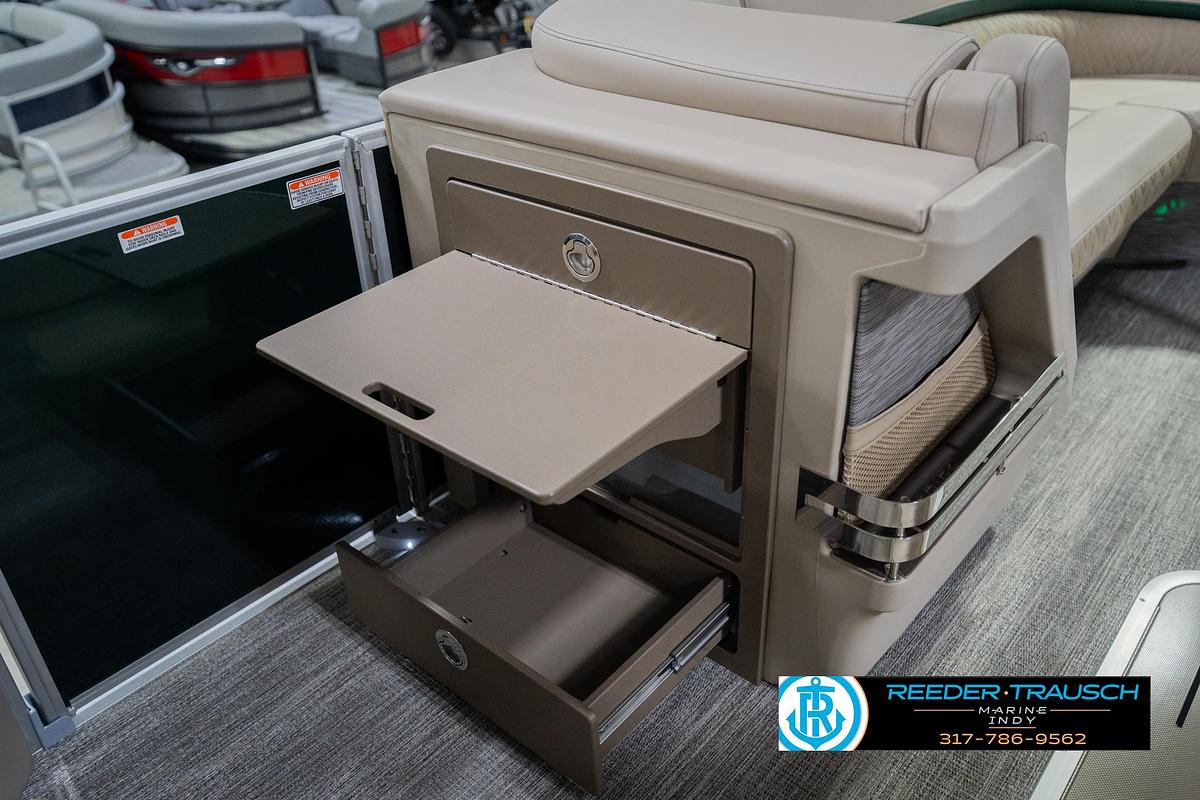 2026 Bennington 24 MFB