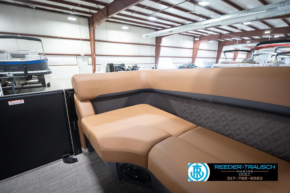 2026 Bennington 22 MFB