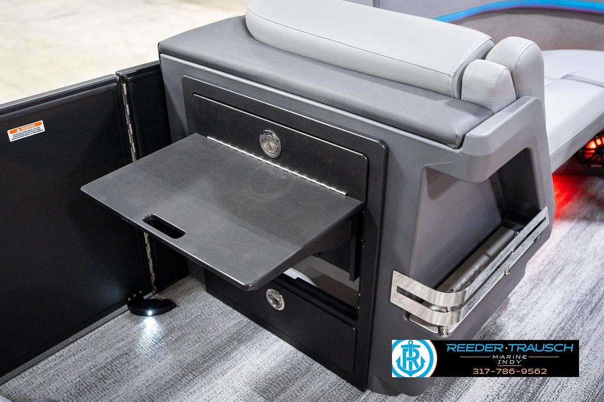 2026 Bennington 22 MFB