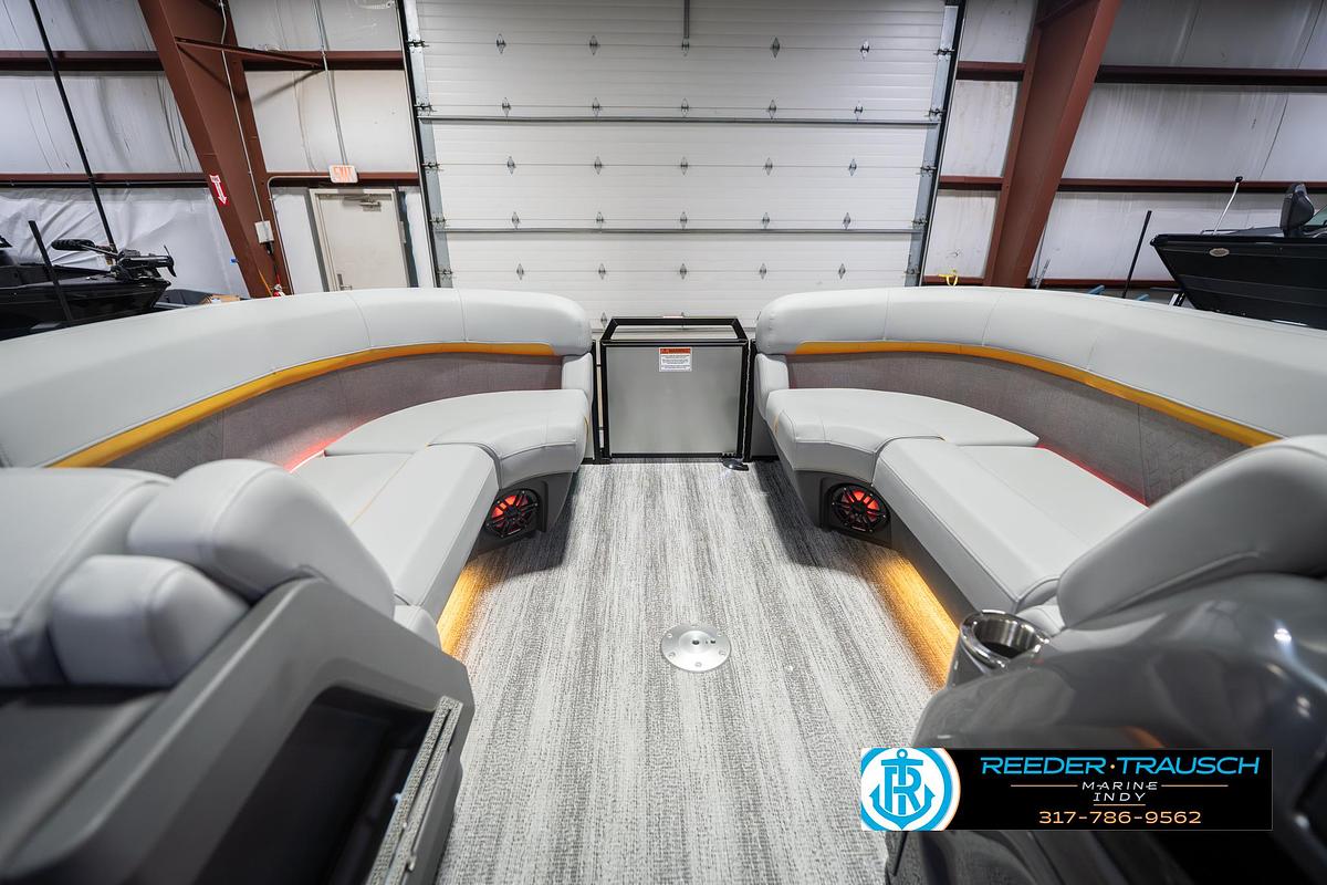 2026 Bennington 22 MFB