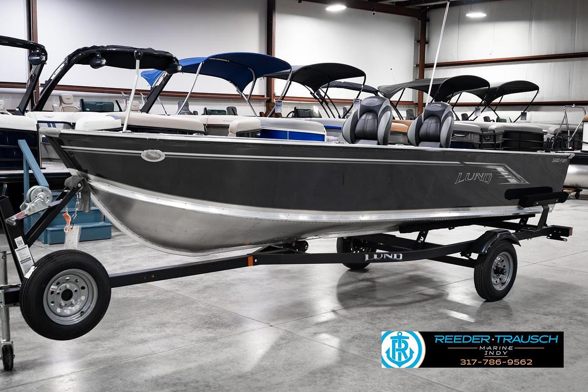 2026 Lund 1600 Fury Tiller